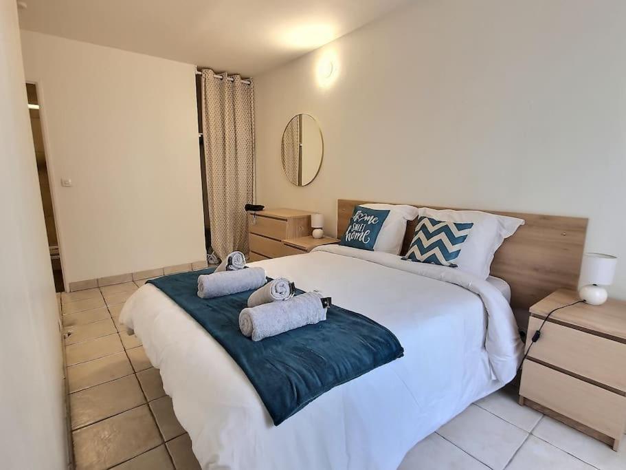 Le Cosy Wiener *Paris*Gare A 300 M*Disneyland* Champs-Sur-Marne Zewnętrze zdjęcie